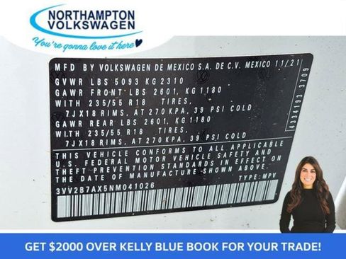 Used 2022 Volkswagen Tiguan SE w/ Panoramic Sunroof Package image 28