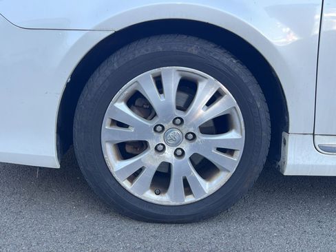 Used 2011 Toyota Avalon image 12