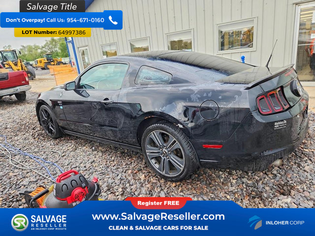 Used 2013 Ford Mustang Coupe w/ V6 Performance Pkg RWD image 3