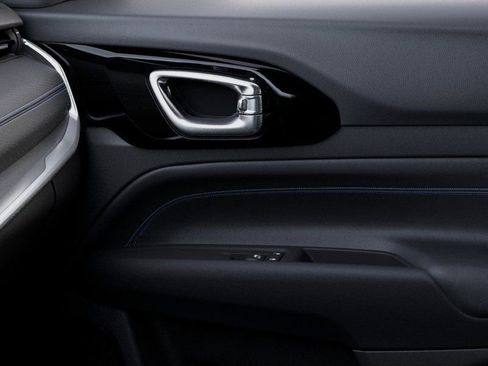 New 2026 Jeep Compass Latitude image 25