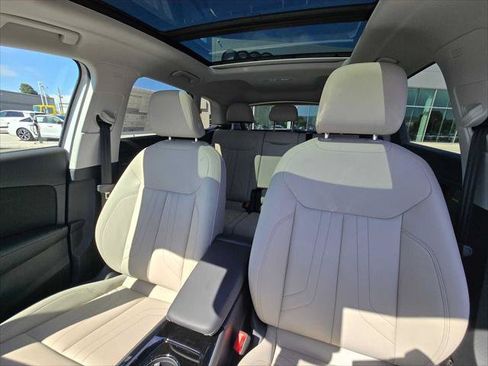 New 2026 Audi Q3 quattro 2.0T AWD/4WD image 20