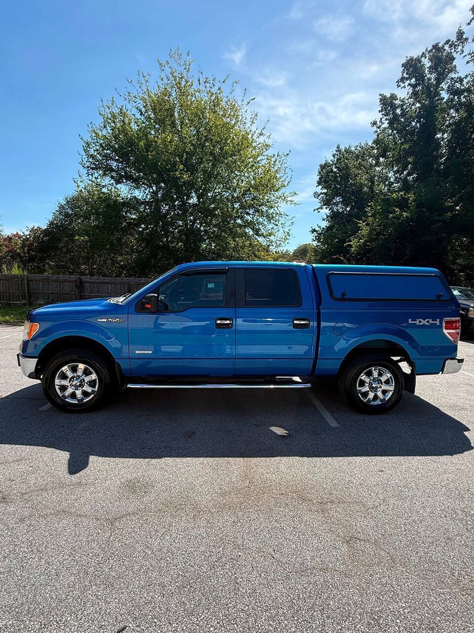 Used 2014 Ford F150 XLT w/ Equipment Group 302A Luxury AWD/4WD image 2