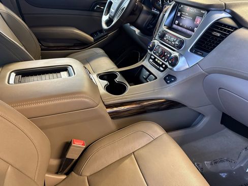 Used 2015 GMC Yukon SLT w/ Open Road Package image 21