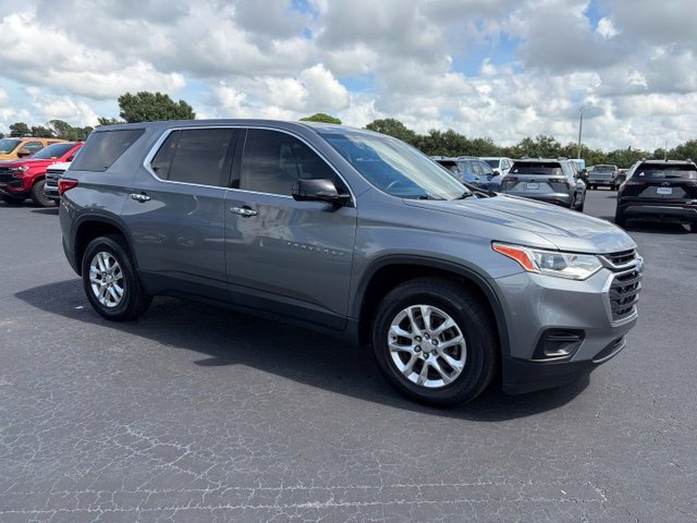 Used 2019 Chevrolet Traverse LS FWD image 1