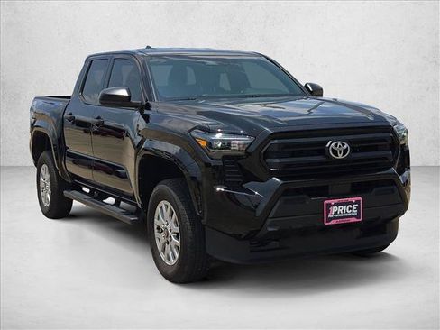 Used 2025 Toyota Tacoma SR RWD image 3