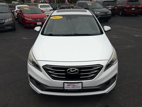 Used 2017 Hyundai Sonata Limited w/ Ultimate Package 04 FWD image 17