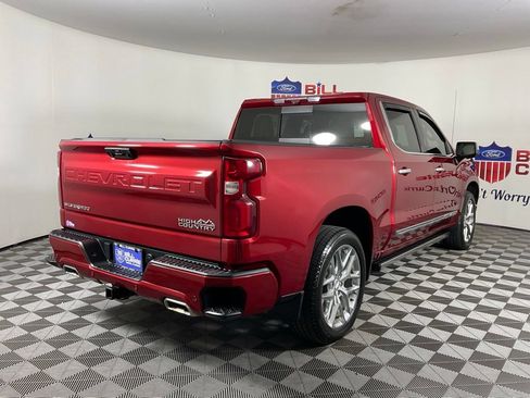 Used 2024 Chevrolet Silverado 1500 High Country AWD/4WD image 3