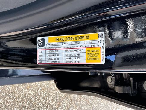 Used 2024 Chevrolet Malibu LT image 36