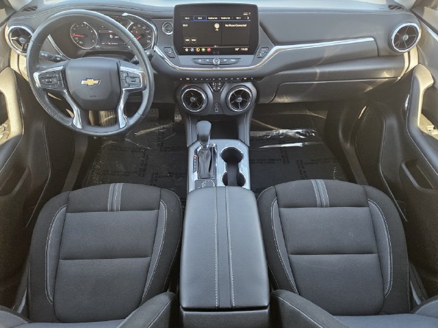 Used 2025 Chevrolet Blazer LT FWD image 25