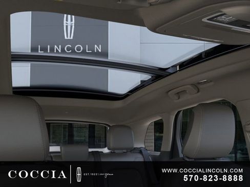 New 2026 Lincoln Corsair Reserve AWD/4WD image 22
