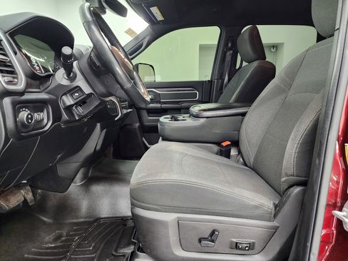 Used 2020 RAM 3500 Big Horn w/ Level 1 Equipment Group image 8