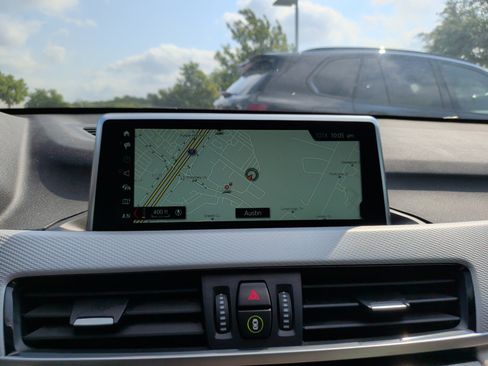 Used 2019 BMW X1 xDrive28i w/ M Sport Package AWD/4WD image 17