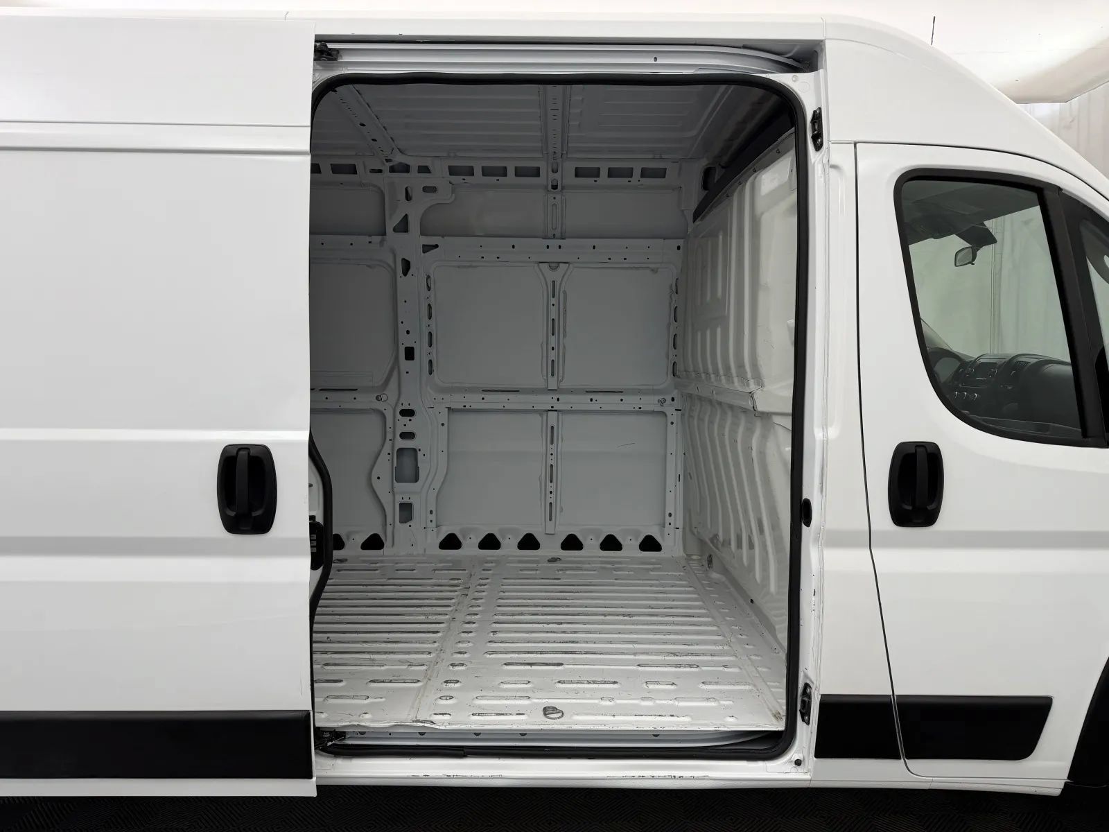 Used 2021 RAM ProMaster 2500 FWD image 26