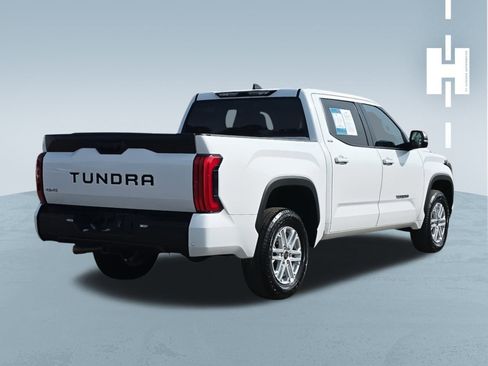 Used 2023 Toyota Tundra SR5 w/ SR5 Premium Package image 3