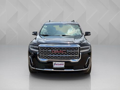 Used 2020 GMC Acadia Denali w/ Technology Package FWD image 2