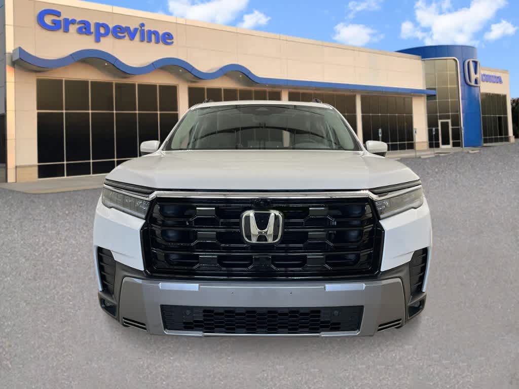 New 2026 Honda Pilot Touring image 10
