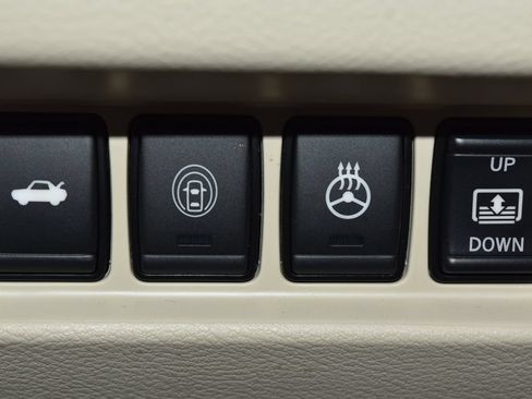 Certified 2023 Nissan Maxima Platinum w/ Sport Mat Group FWD image 17