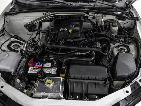 Used 2013 MAZDA MX-5 Miata Sport RWD image 32