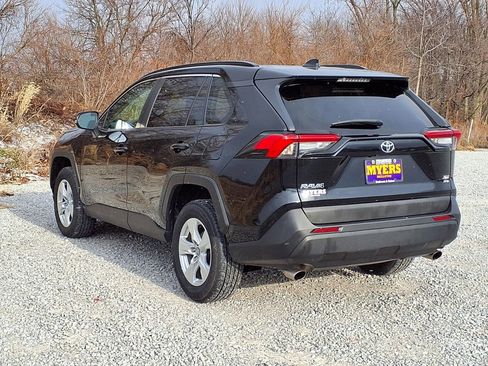 Used 2020 Toyota RAV4 XLE image 30