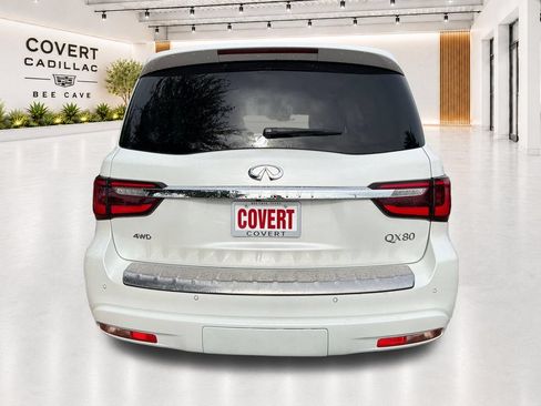 Used 2023 INFINITI QX80 Luxe w/ Cargo Package AWD/4WD image 9