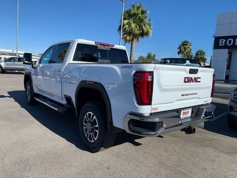 New 2025 GMC Sierra 3500 SLT w/ SLT Premium Package image 9