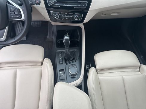 Used 2019 BMW X1 sDrive28i w/ Convenience Package image 16