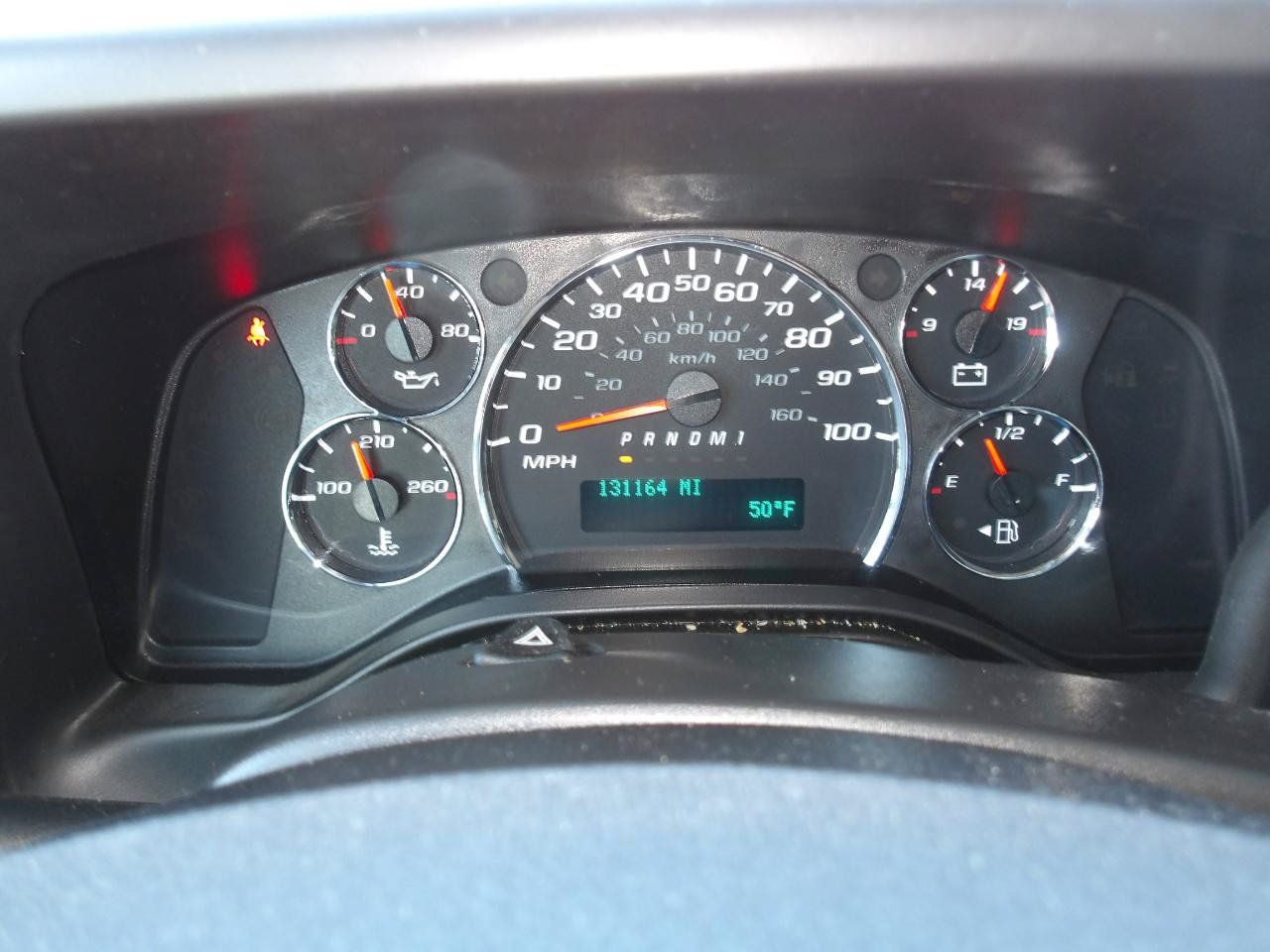 Used 2016 Chevrolet Express 3500 RWD image 17