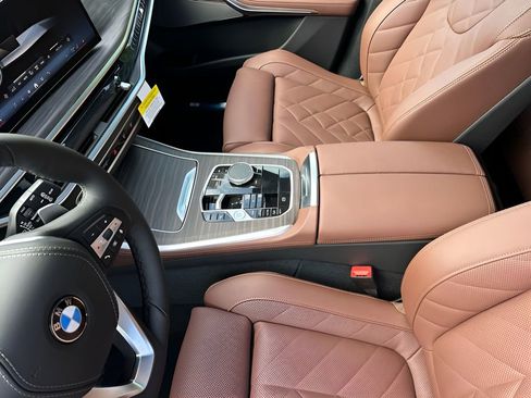 New 2026 BMW X5 xDrive40i AWD/4WD image 19
