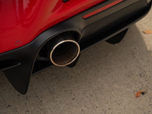 Used 2023 Ferrari F8 Tributo RWD image 26