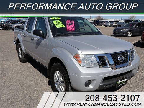 Used 2019 Nissan Frontier SV AWD/4WD image 1