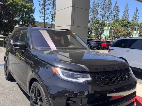Used 2023 Land Rover Discovery S R-Dynamic AWD/4WD image 2