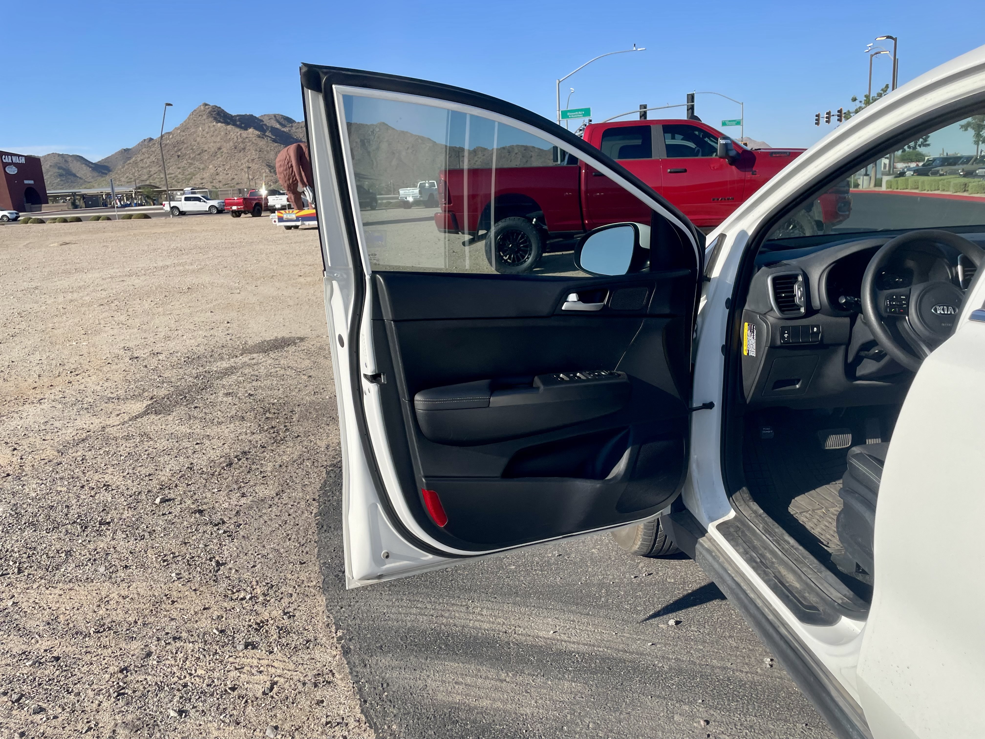 Used 2019 Kia Sportage LX AWD/4WD image 12