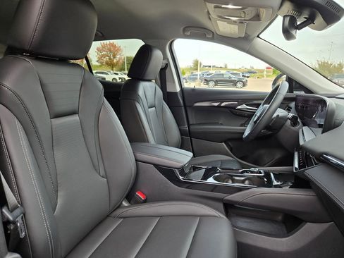 Used 2025 Buick Envision Preferred image 29