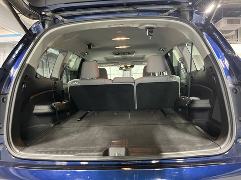 Used 2017 Honda Pilot Touring image 38