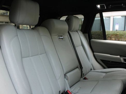 Used 2016 Land Rover Range Rover HSE AWD/4WD image 44