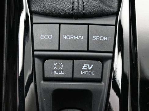Certified 2025 Toyota Camry XSE FWD image 25