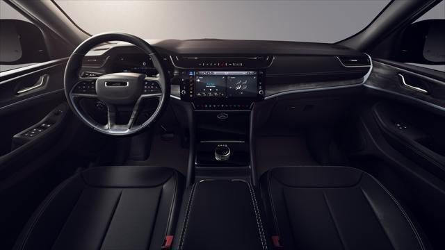 New 2026 Jeep Grand Cherokee Altitude AWD/4WD image 20