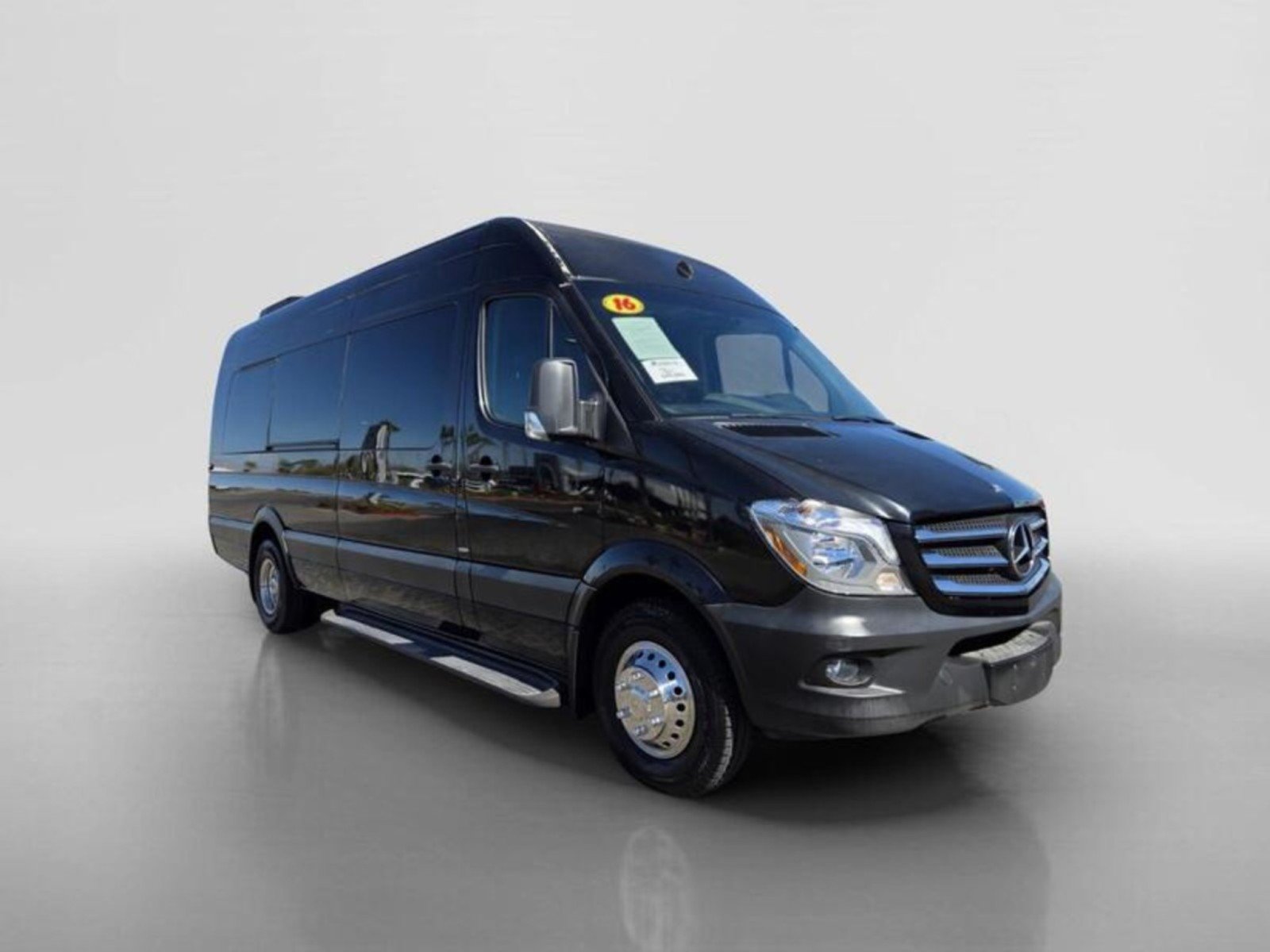 Used 2016 Mercedes-Benz Sprinter 3500 image 7