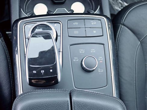 Used 2016 Mercedes-Benz GLE 450 GLE 450 AMG 4MATIC Sport Utili image 35