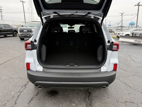 New 2026 Ford Escape ST-Line w/ Cold Weather Package image 8