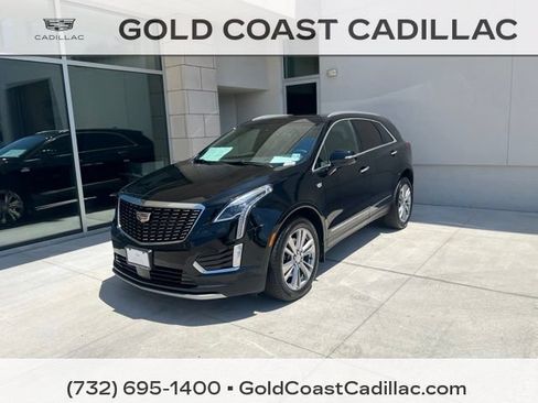 Certified 2024 Cadillac XT5 Premium Luxury w/ Technology Package AWD/4WD image 1