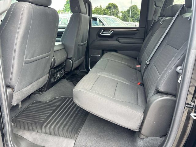 Used 2025 Chevrolet Silverado 2500 LT w/ Safety Package AWD/4WD image 16