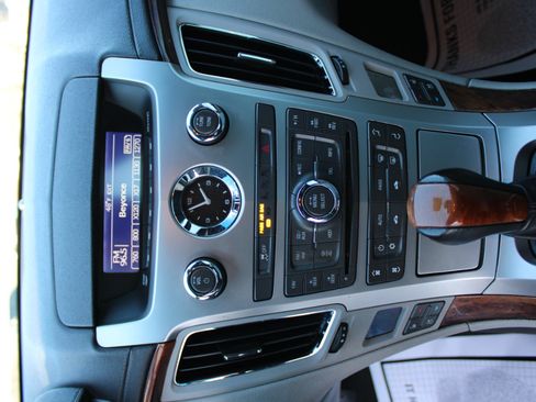 Used 2012 Cadillac CTS Performance w/ Performance Luxury Package image 19