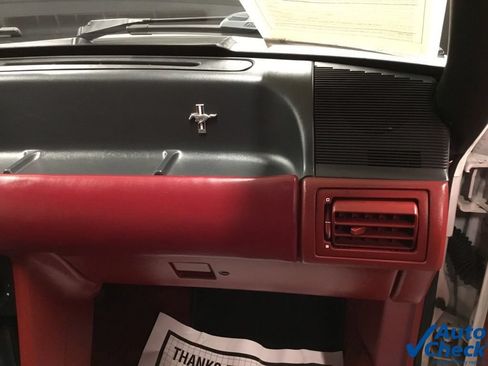Used 1989 Ford Mustang GT RWD image 39