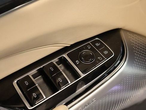 New 2026 Cadillac Lyriq V image 10