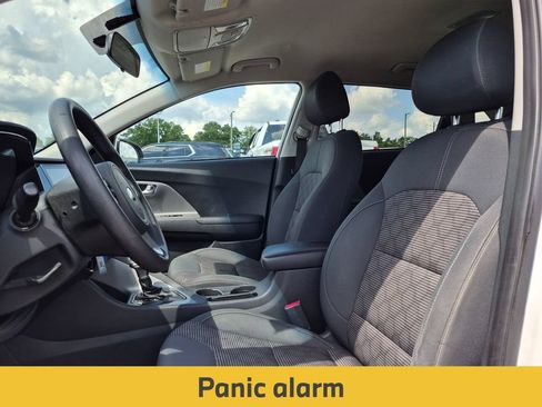 Used 2021 Kia Niro LX FWD image 16