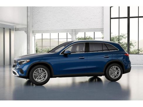 New 2026 Mercedes-Benz GLC 300 4MATIC image 36