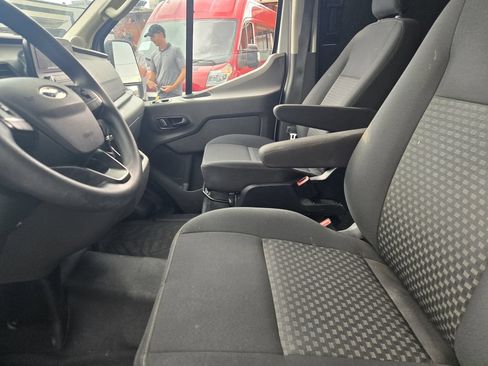 Used 2022 Ford Transit 250 148 High Roof AWD image 16