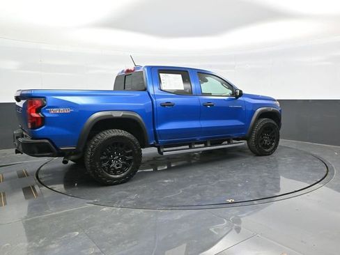 Used 2024 Chevrolet Colorado Trail Boss AWD/4WD image 7