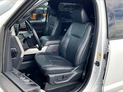 Used 2022 Ford F250 Lariat AWD/4WD image 24